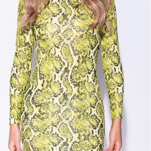 Green and black snake print dress - Picture 2 of 8